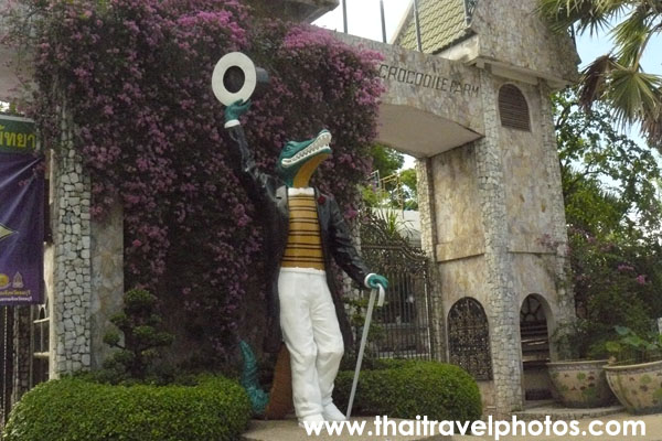อุทยานหินล้านปีและฟาร์มจระเข้ พัทยา