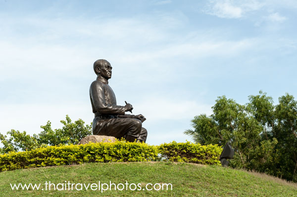 อนุสาวรีย์สุนทรภู่